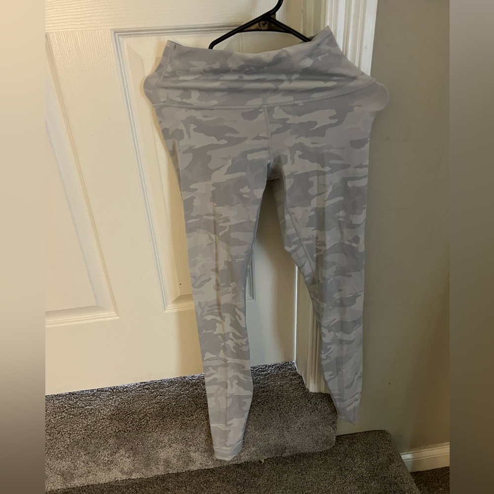 Lululemon wonder under leggings
